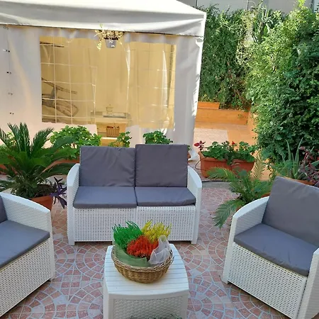 Apartamento Il Giardino Di Marimar Exterior foto