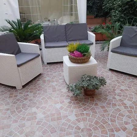 Apartamento Il Giardino Di Marimar Exterior foto